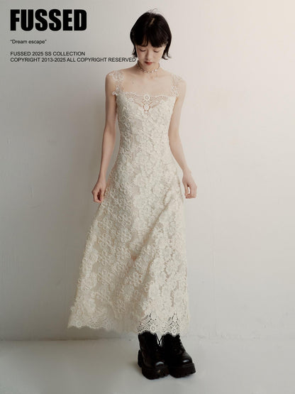 FUSSED Cream 3d Embroidery Lace Panel Women&