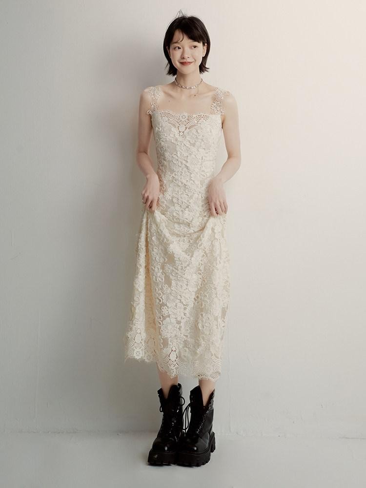 FUSSED Cream 3d Embroidery Lace Panel Women&
