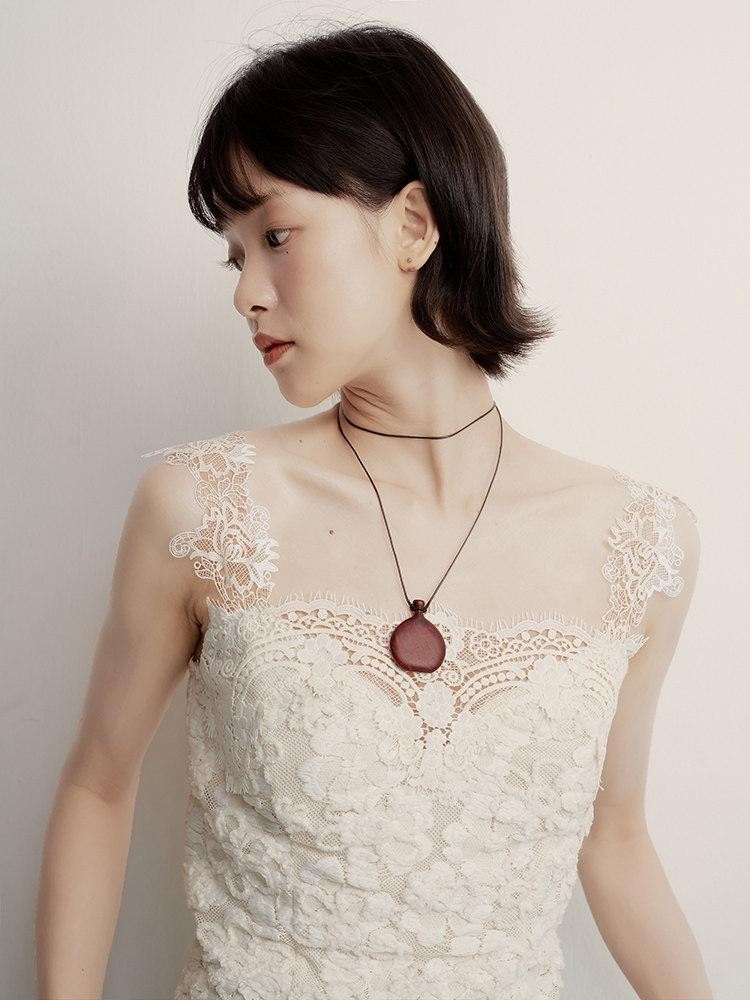 FUSSED Cream Embossed Layered Embroidery Lace Spliced Women&