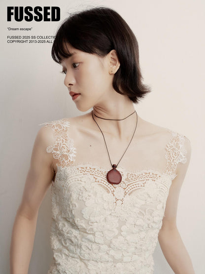 FUSSED Cream Embossed Layered Embroidery Lace Spliced Women&