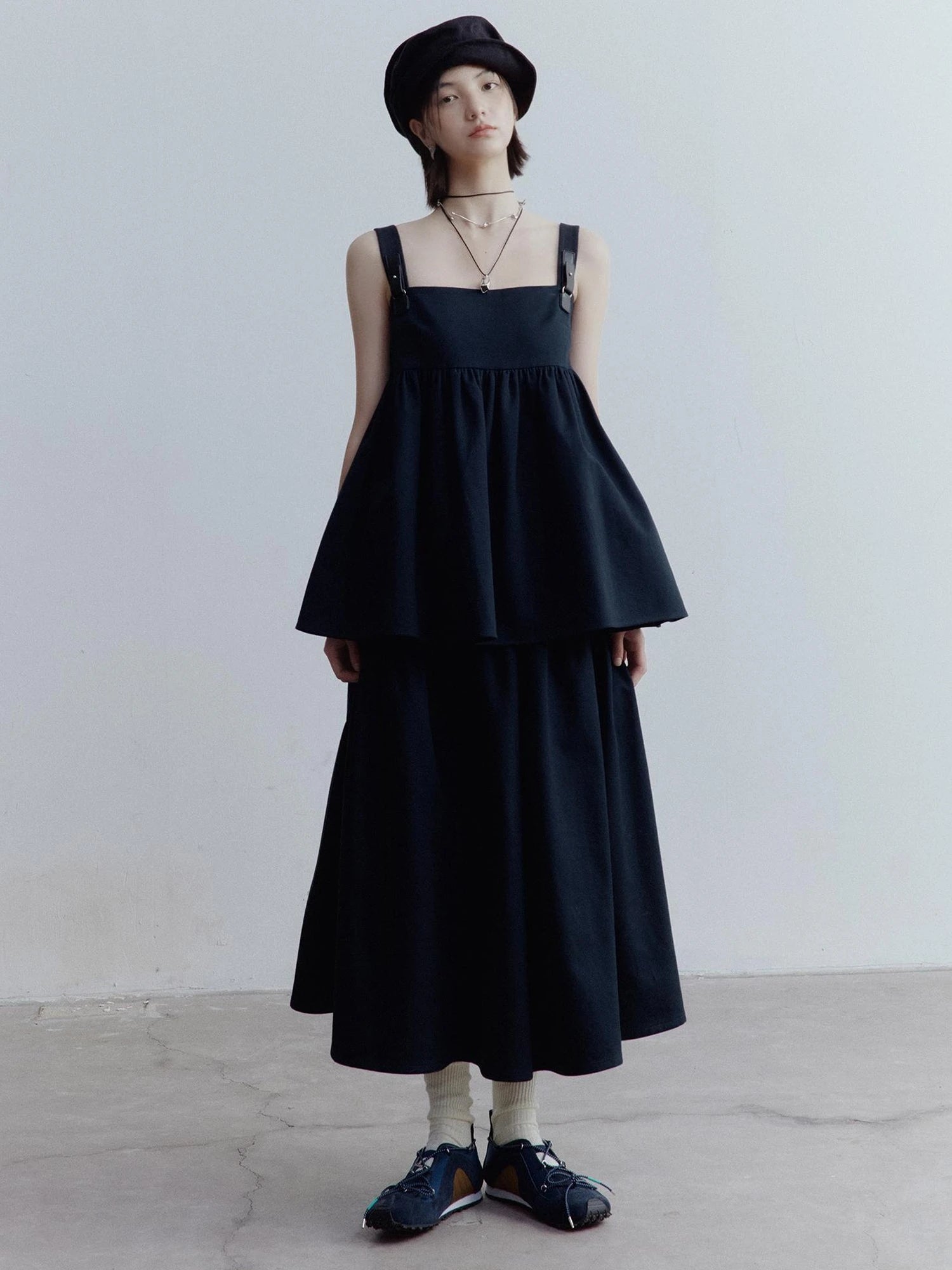 Deconstructed Linen Newsboy Cap With Adjustable Brim