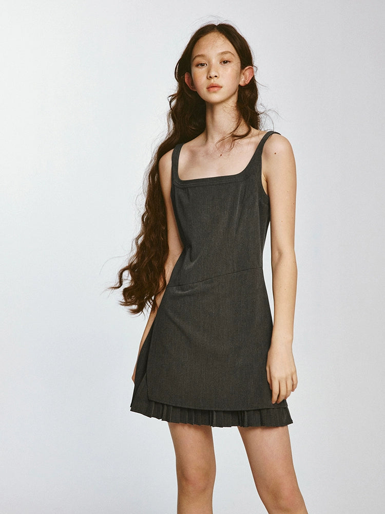 FUSSED_Double_Layer_Pleated_Shadow_Gray_Sporty_Blazer_Dress_V_Neck_Long_Sleeve_MISSTT