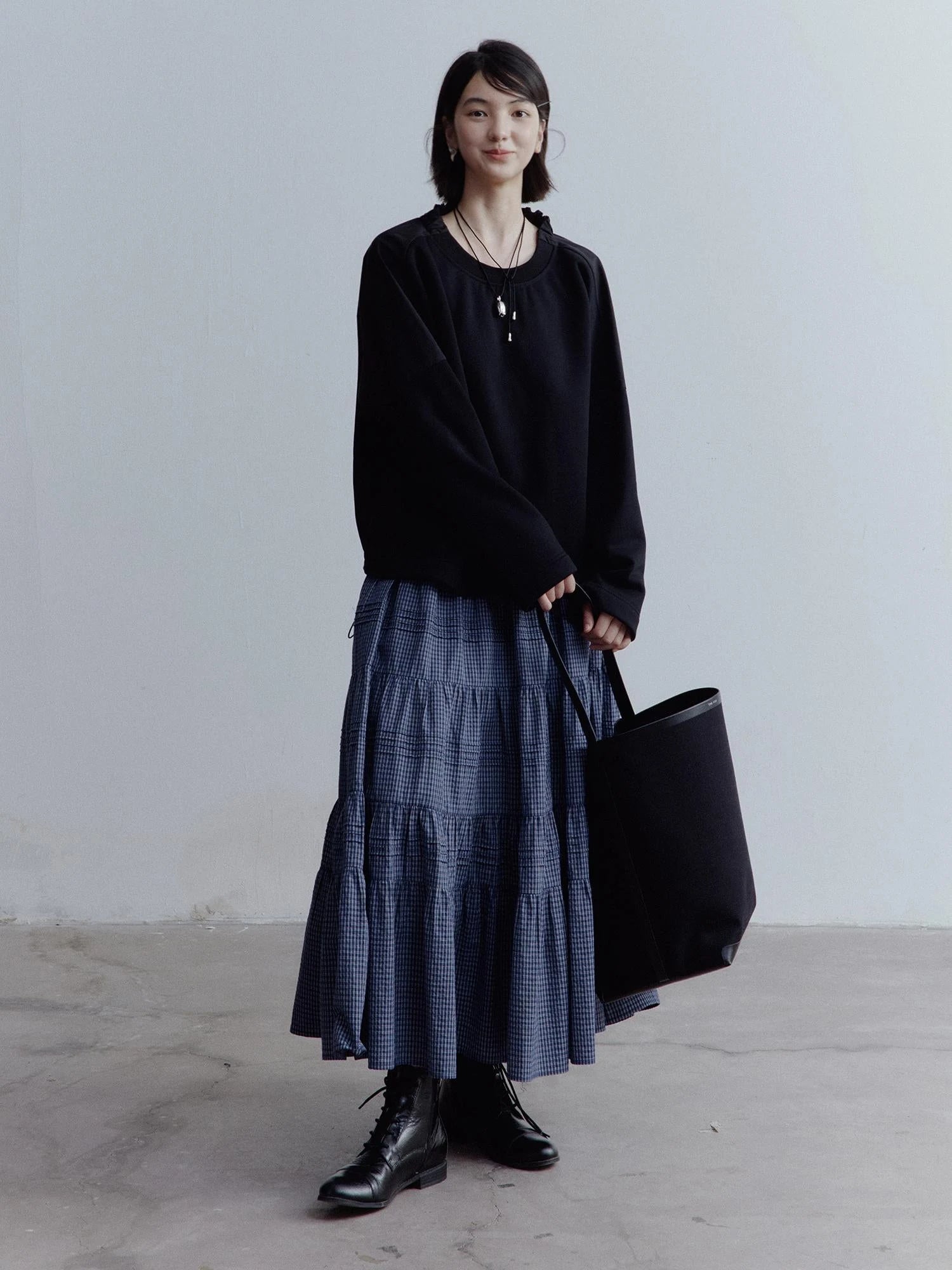 Dual Personality Reversible Black Top