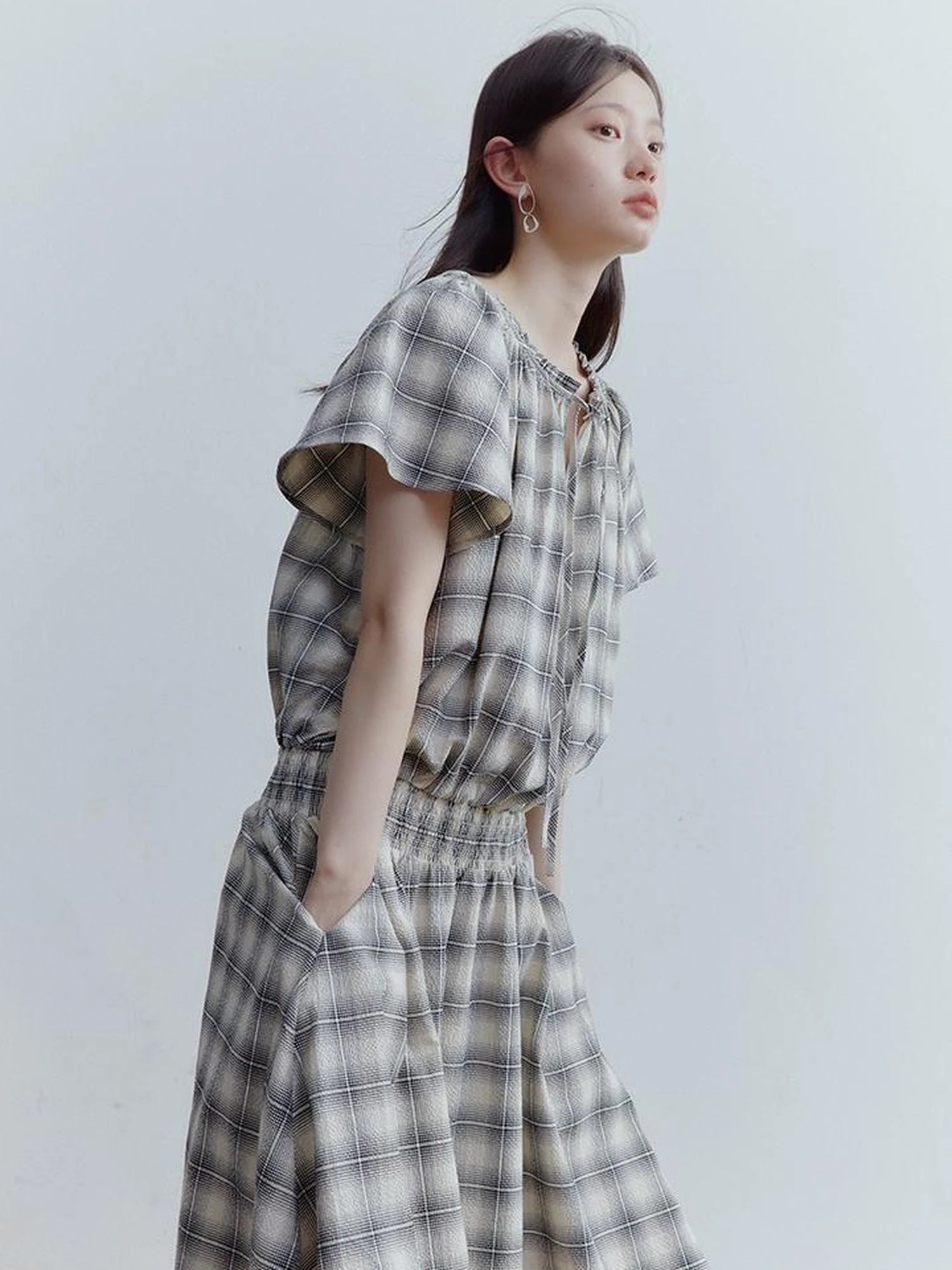 Dupplin Check Smocked Bubble Textured A Line Dress V-neck T-shirt Long Sleeve