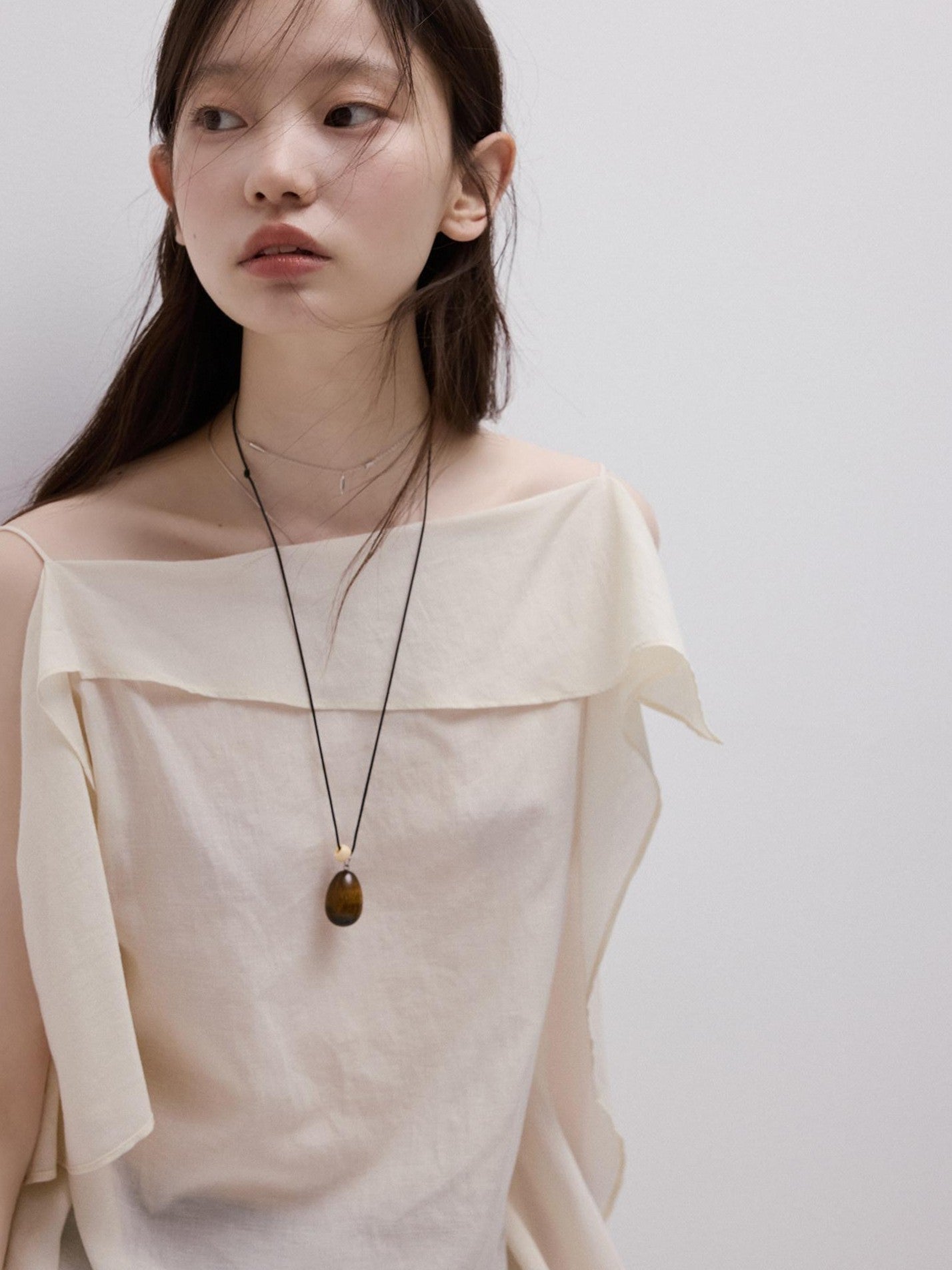 FUSSED Elegant White Asymmetrical Hem Two Panel Women&