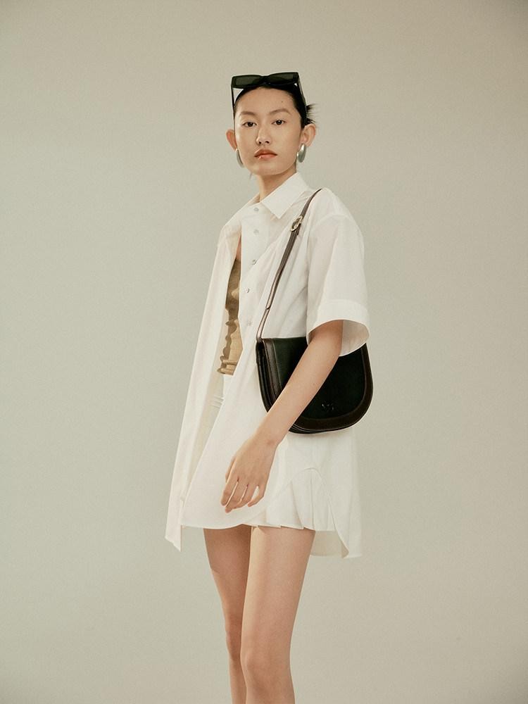 FUSSED Elegant White Oversized Turndown Collar Short Sleeve Women&