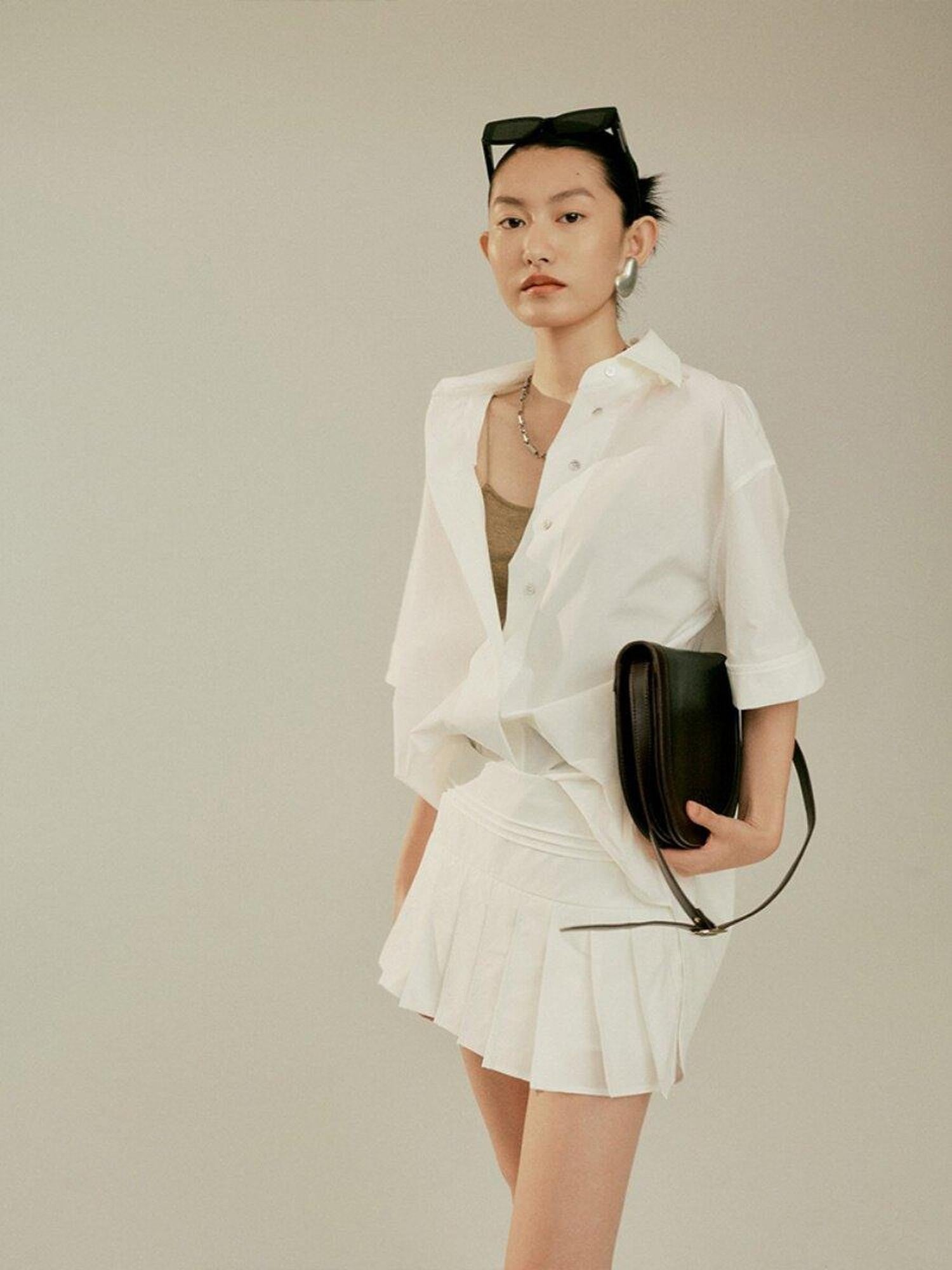 FUSSED Elegant White Oversized Turndown Collar Short Sleeve Women&