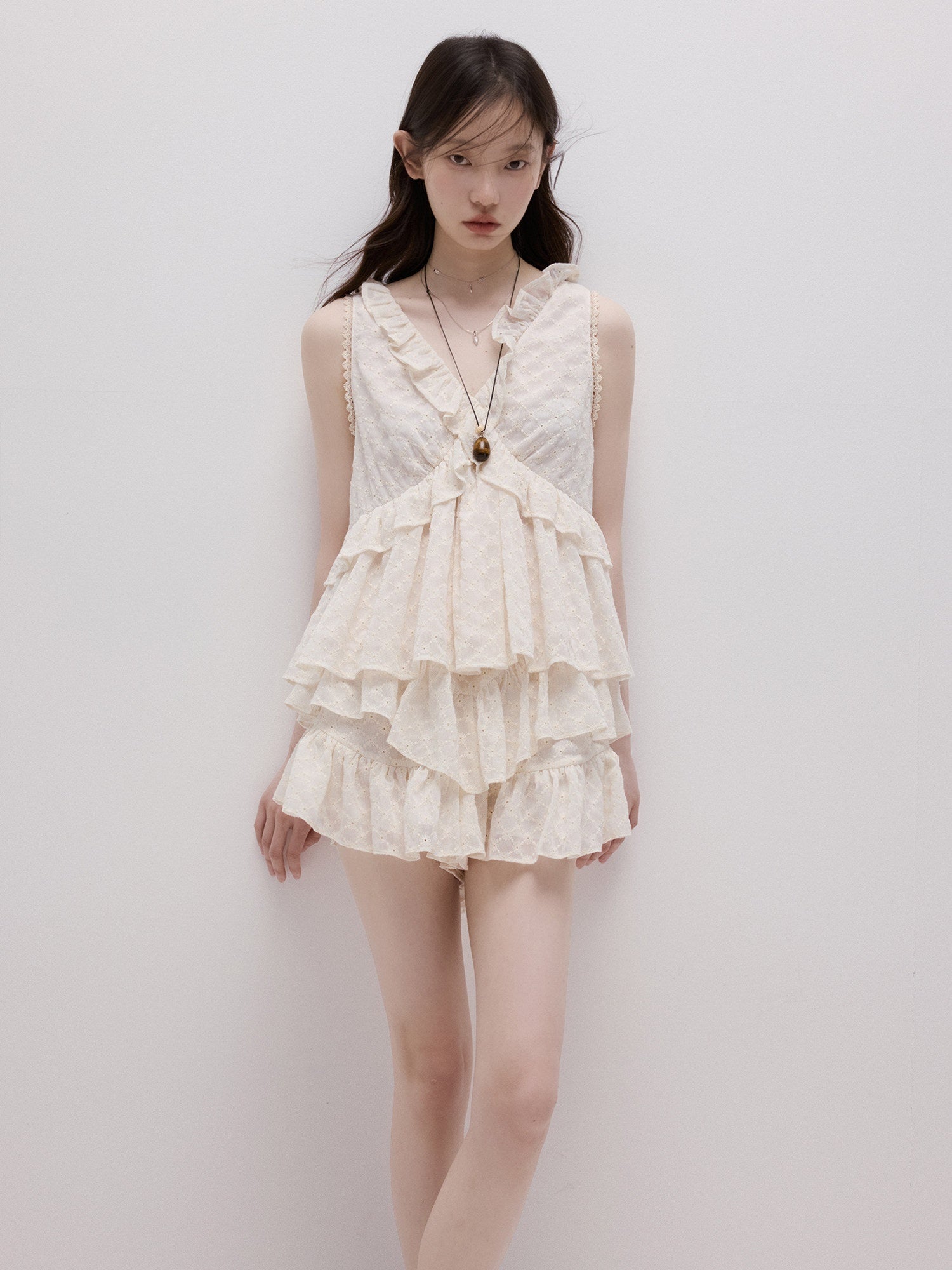 FUSSED_Embossed_Daisy_Embroidery_Layered_V-neck_A_Line_Women&