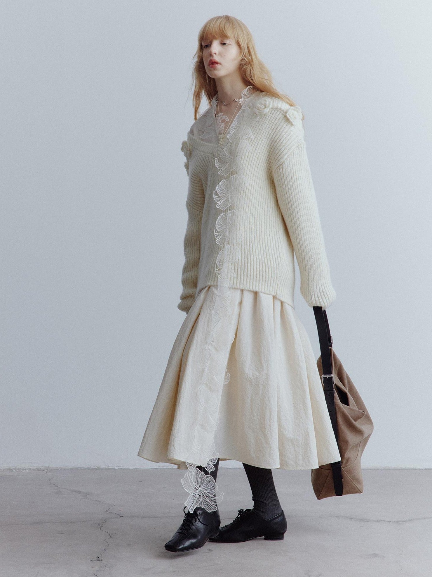 FUSSED Embossed Lace Layered Splice V-neck Women&