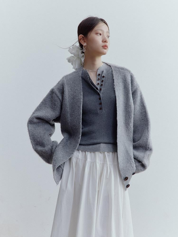 FUSSED Fluffy V-neck Buttoned Oversized Women&
