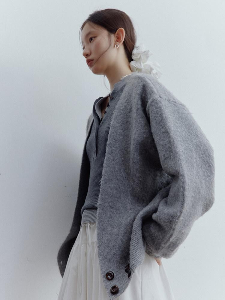FUSSED Fluffy V-neck Buttoned Oversized Women&