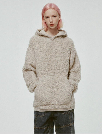 FUSSED Grey White Sheep Motif Hooked Boucle Women&