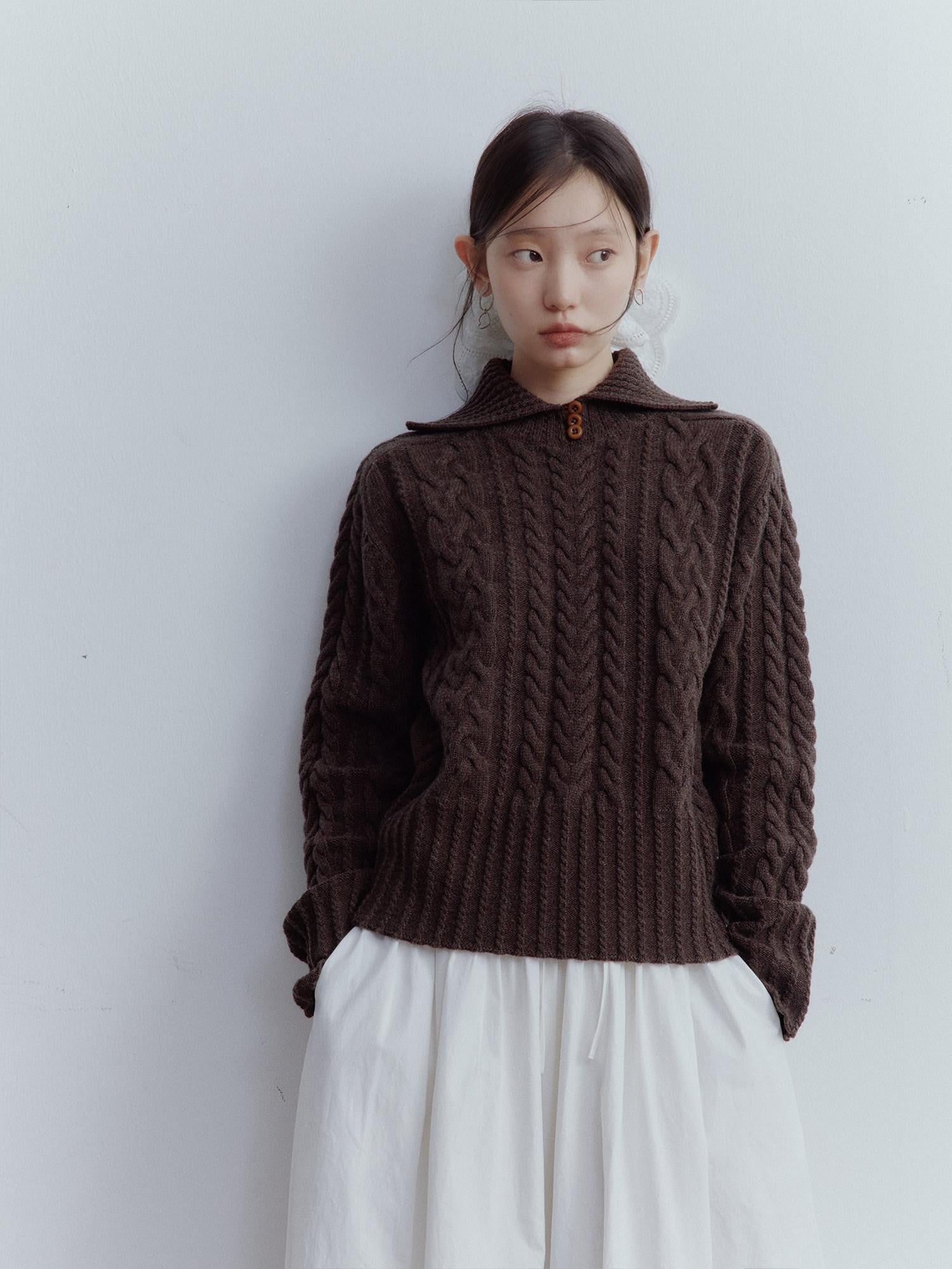 FUSSED Hazelnut Brown Cable Twist Embossed Texture Women&
