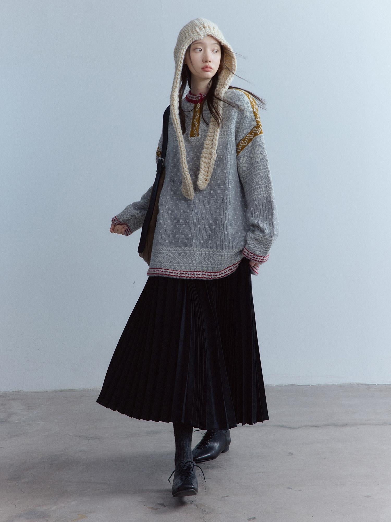 FUSSED Heart Jacquard Oversized Midlength Crewneck Button Front Girl Snow Gray Sweater