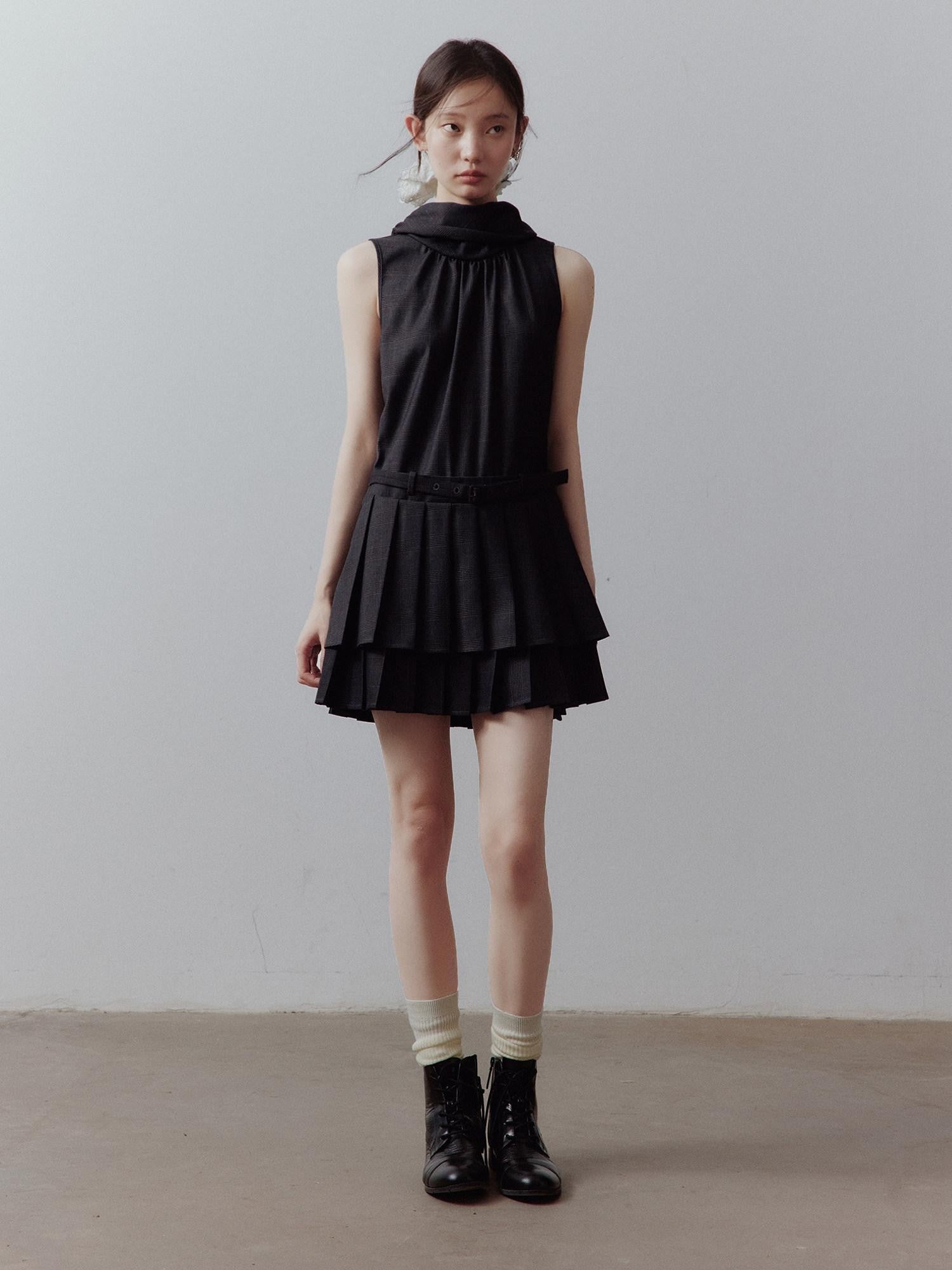 FUSSED Layered Spliced Double Pleat Tie High Neck Aline Women&