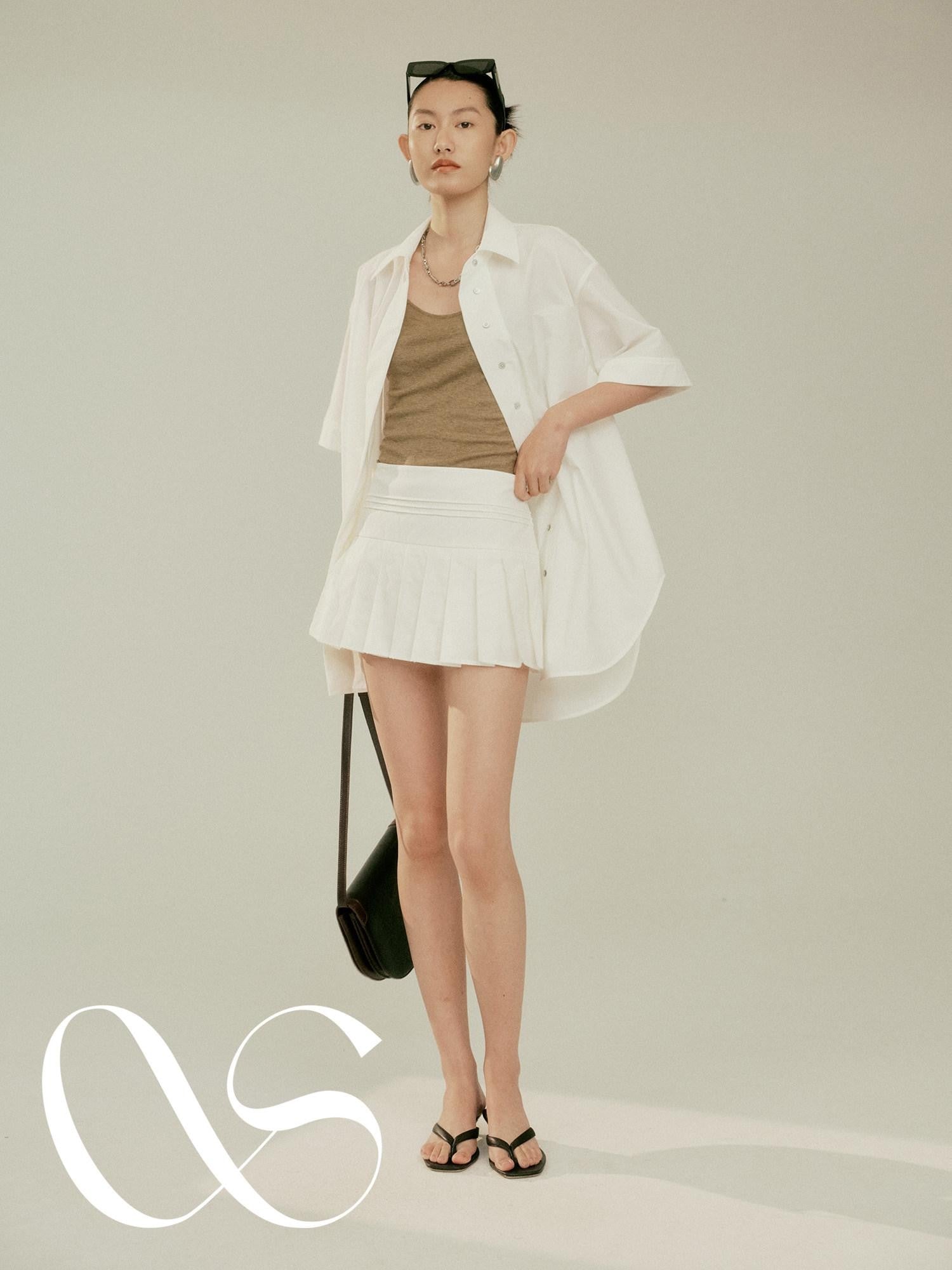 FUSSED Leg Lengthening Low Waist Pleated Women&