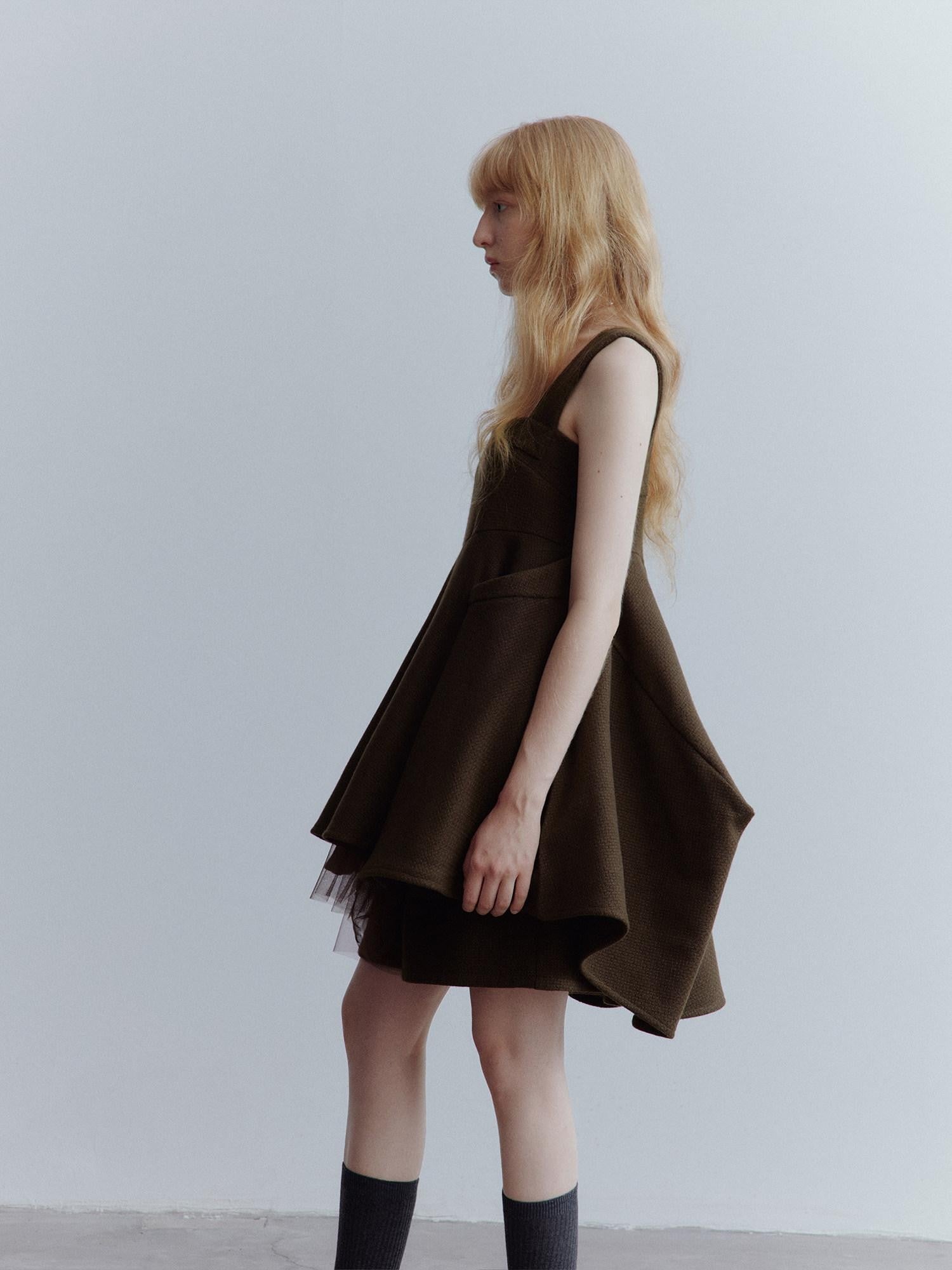 FUSSED Manta Deconstructed Shape Women&
