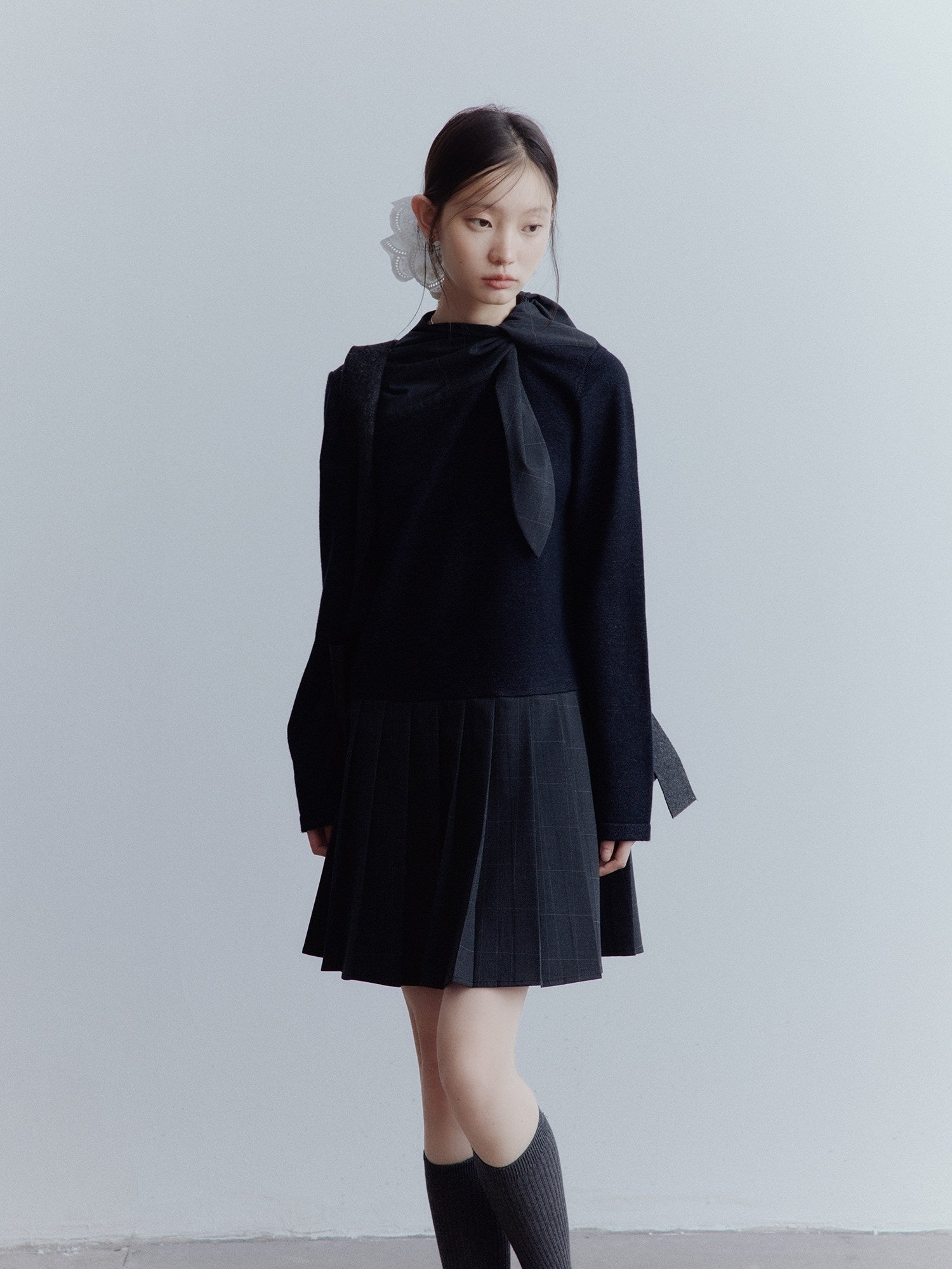 FUSSED_Meteorite_Gray_Deconstructed_Scarf_Pleat_Patch_Women&