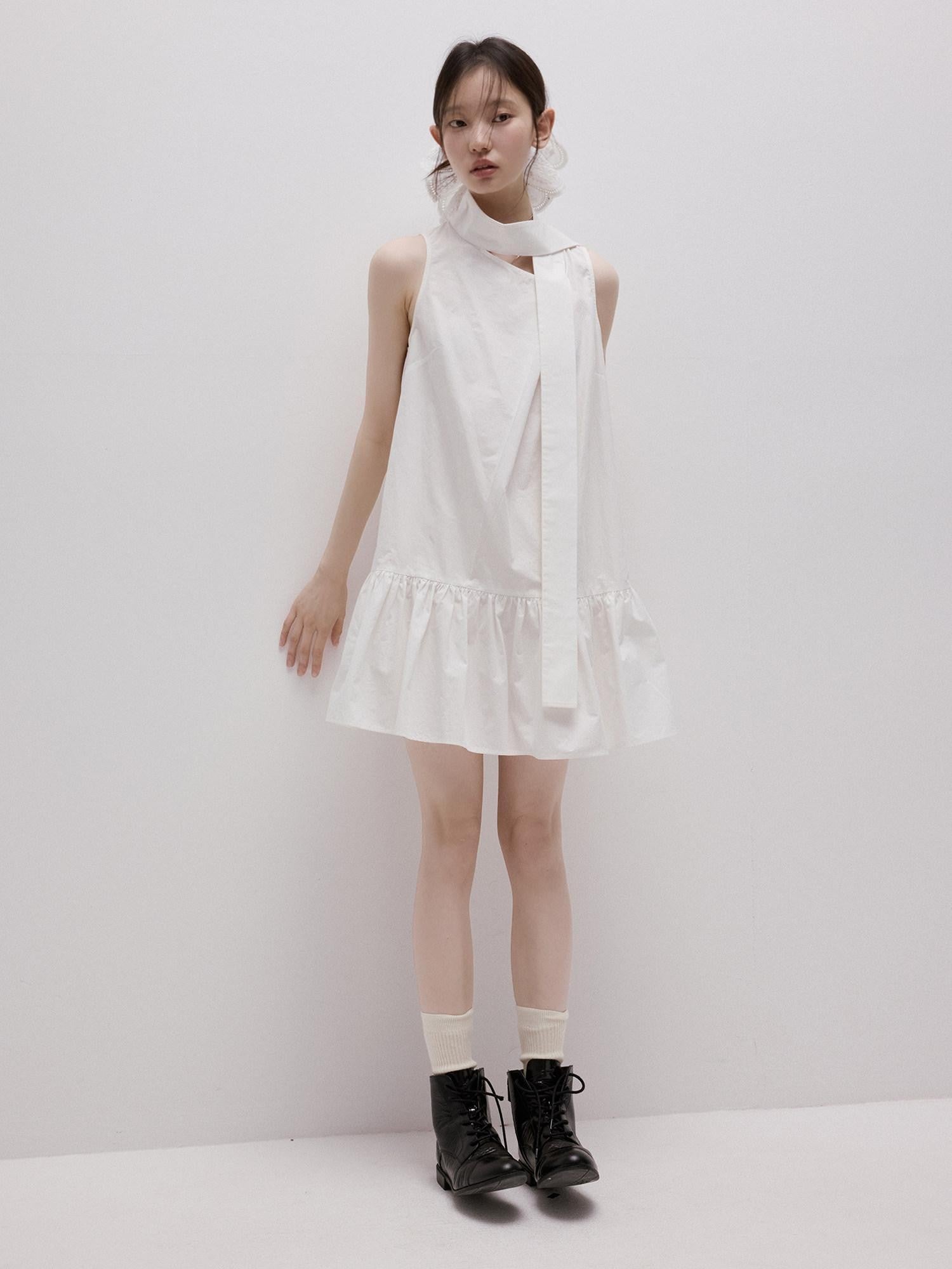 FUSSED Mist White Layered 3d Ribbon Tie A Line Women&