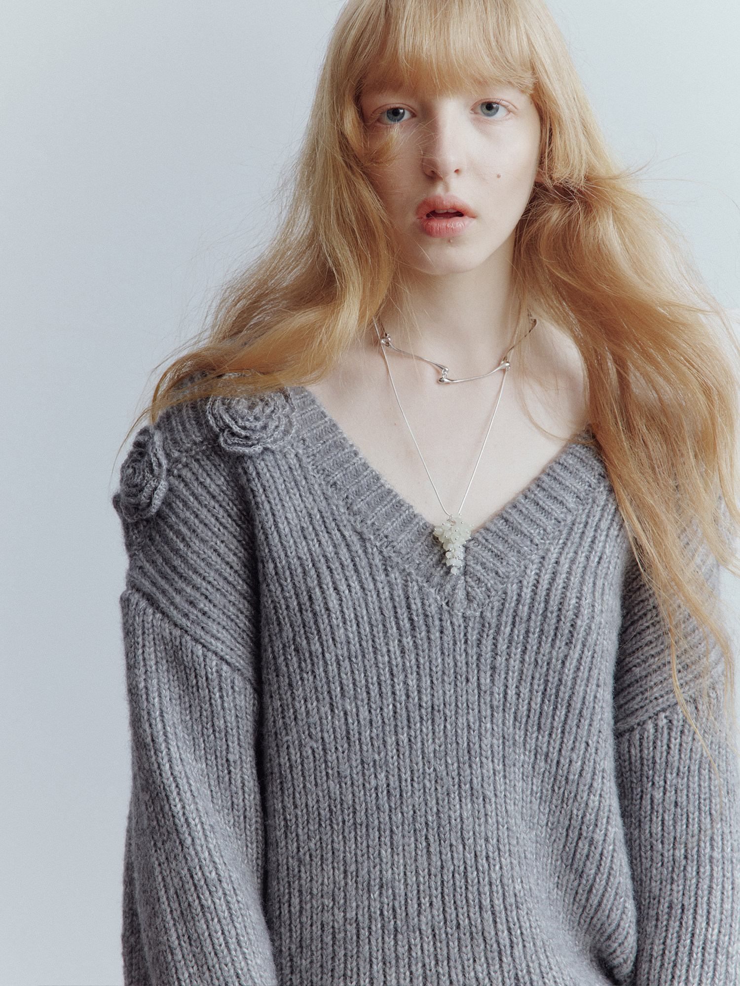 FUSSED_Misty_Snowflake_Hand_Crochet_Floral_V-neck_Women&