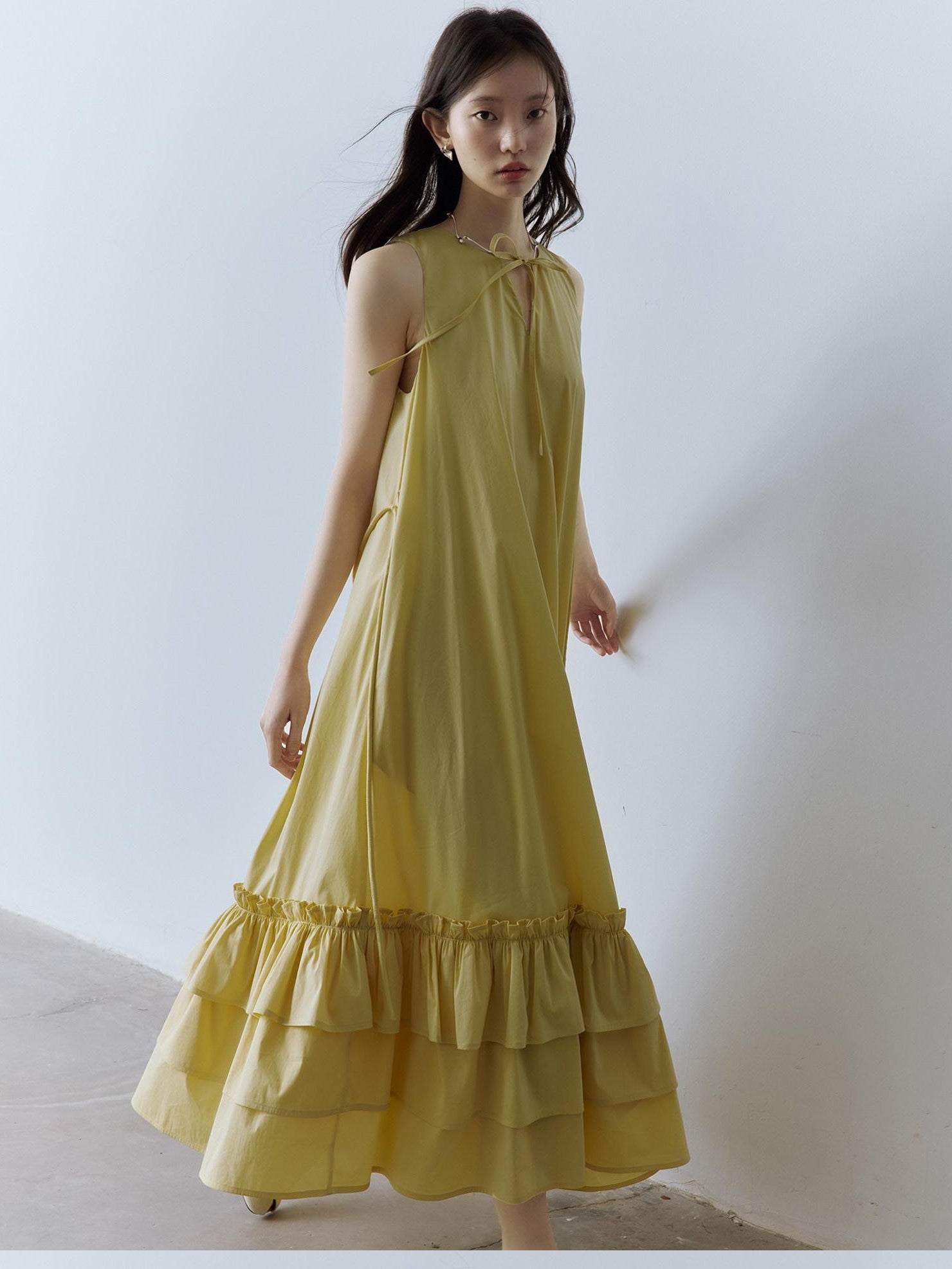 FUSSED Morning Mist Yellow Layered Spliced A Line V-neck Tie Women&