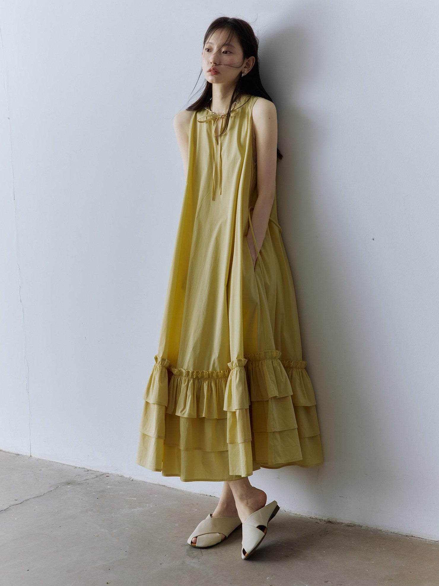 FUSSED Morning Mist Yellow Layered Spliced A Line V-neck Tie Women&