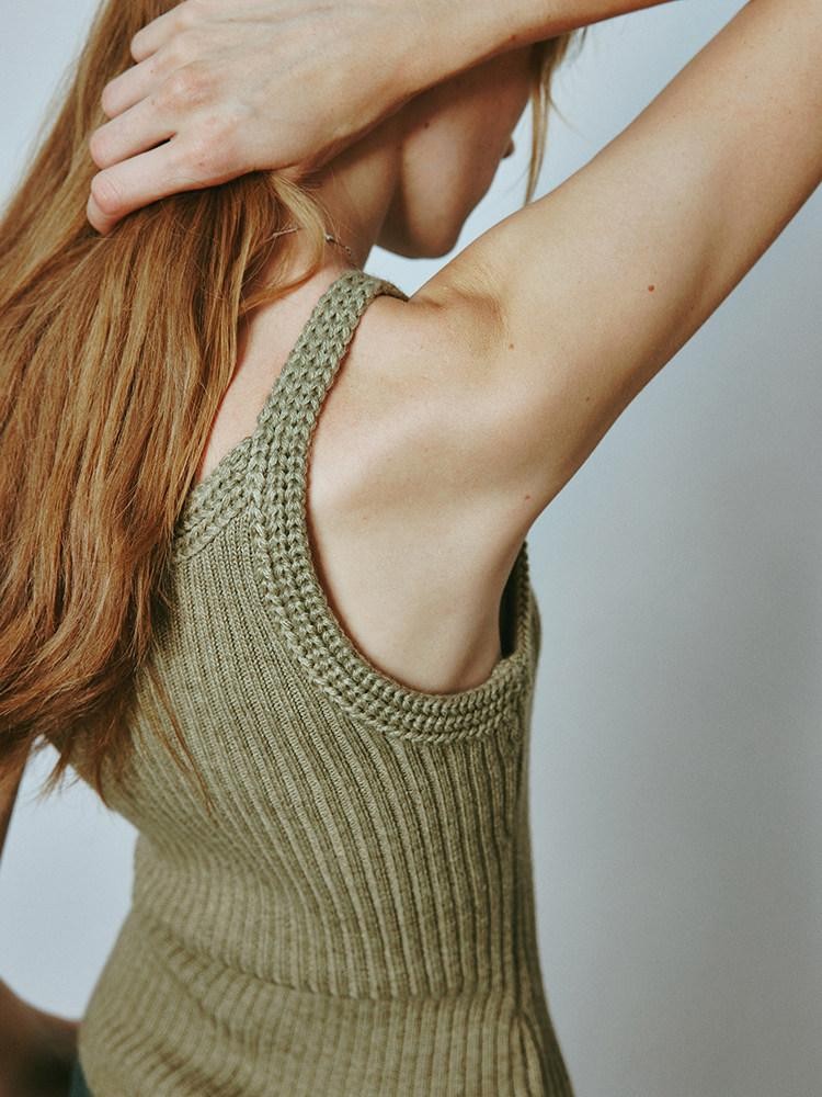 FUSSED Mustard Slim Zip Cropped Vest And Jacket Women&
