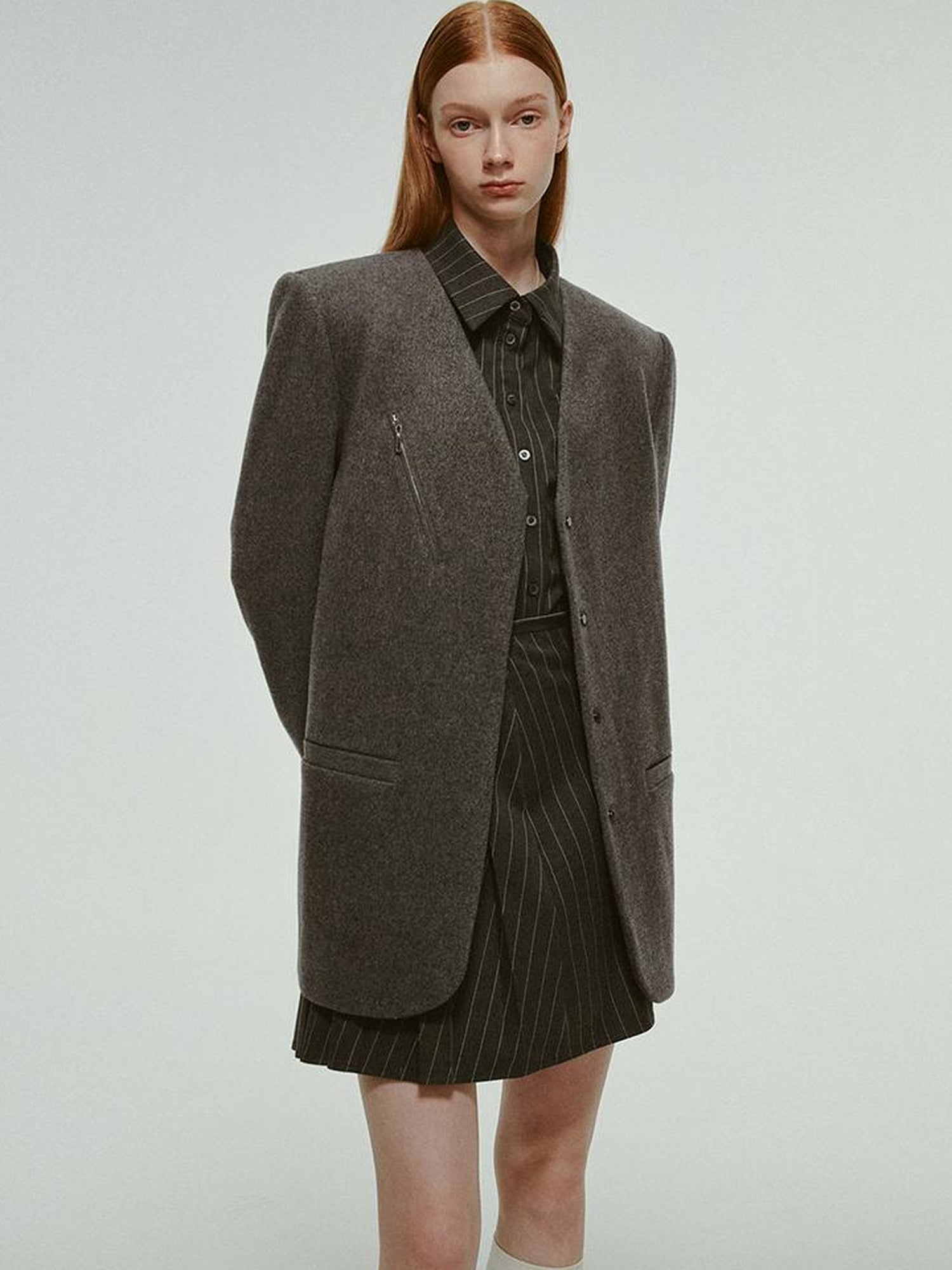 FUSSED Oversized V-Neck Wool Blend Blazer In Mercury Gray