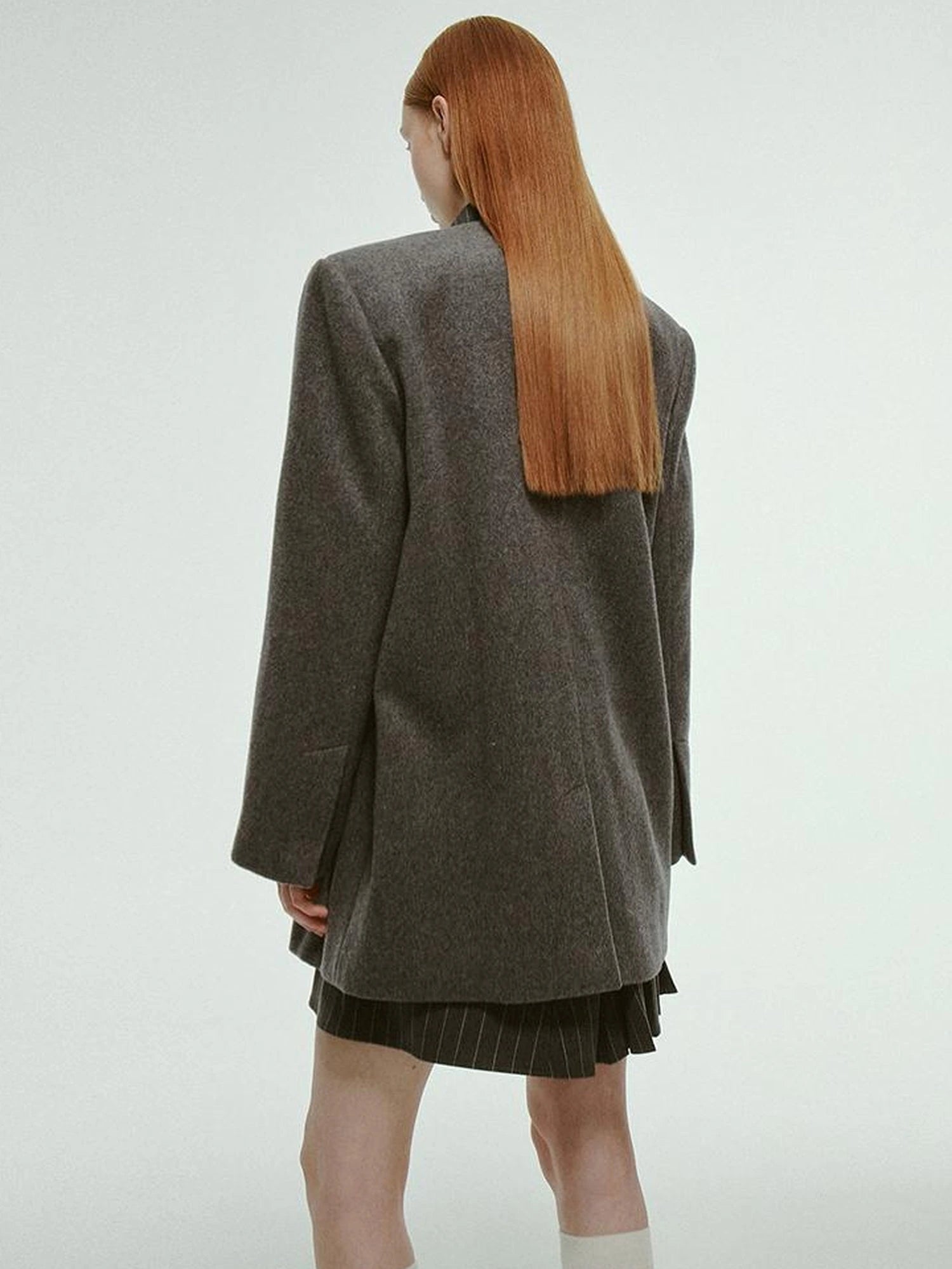 Oversized V-Neck Wool Blend Blazer In Mercury Gray