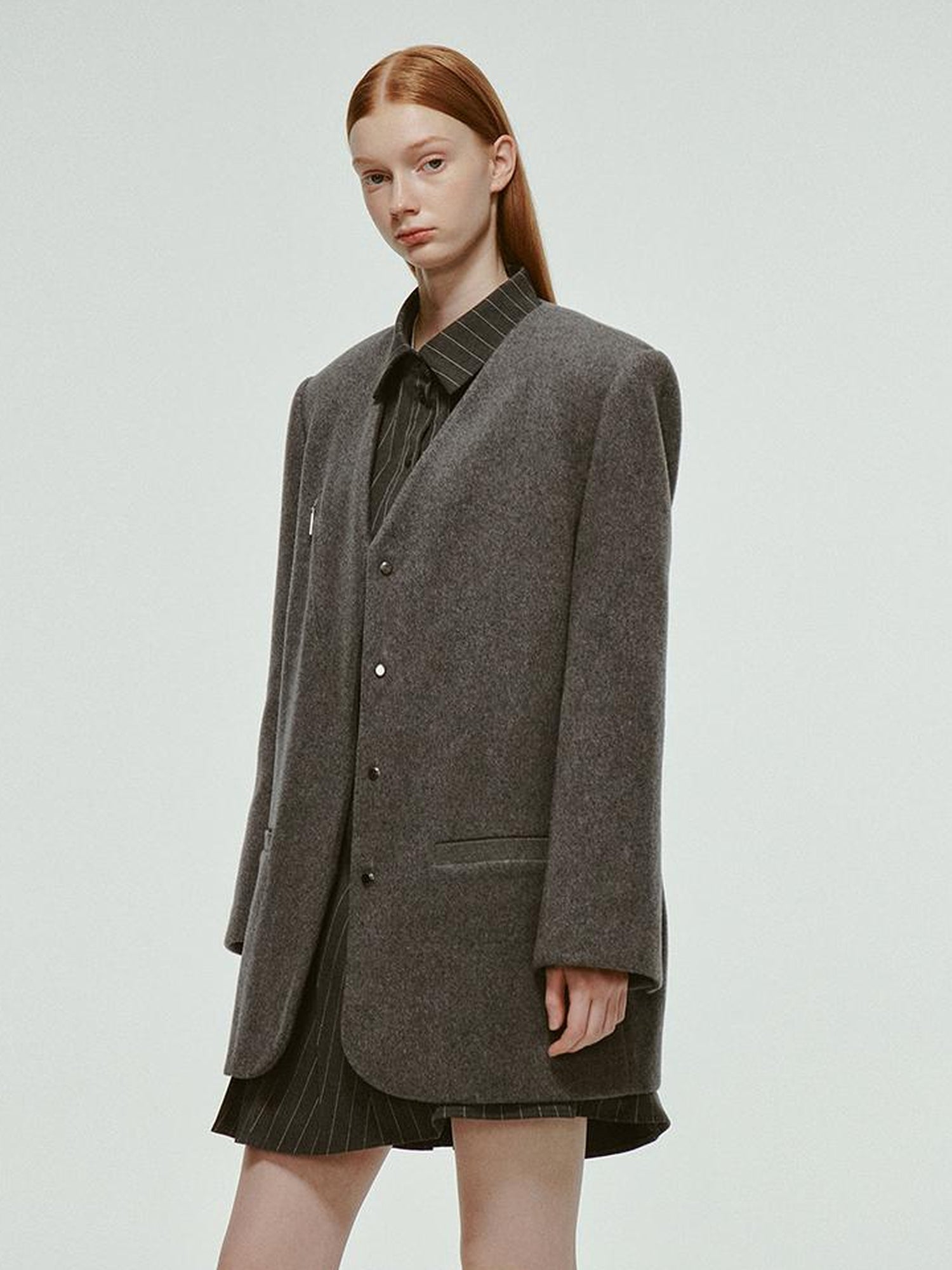 FUSSED Oversized V-Neck Wool Blend Blazer In Mercury Gray