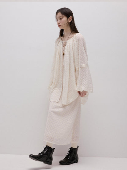 FUSSED Pear Blossom White Embossed Daisy Embroidery Women&