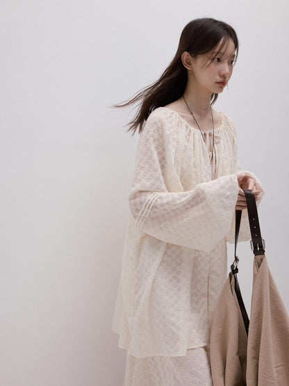 FUSSED Pearl White Embossed Daisy Embroidery Raglan Women&