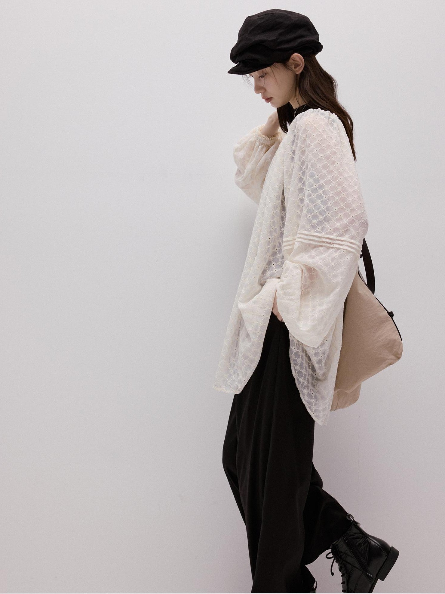 FUSSED Pearl White Embossed Daisy Embroidery Raglan Women&