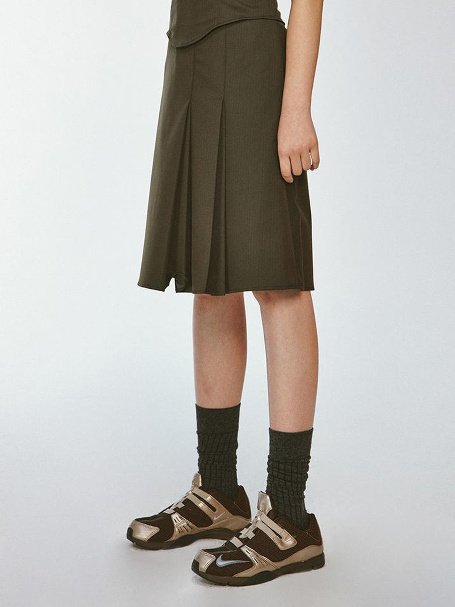 FUSSED Retro Olive Green Plaid Pleated Skirt