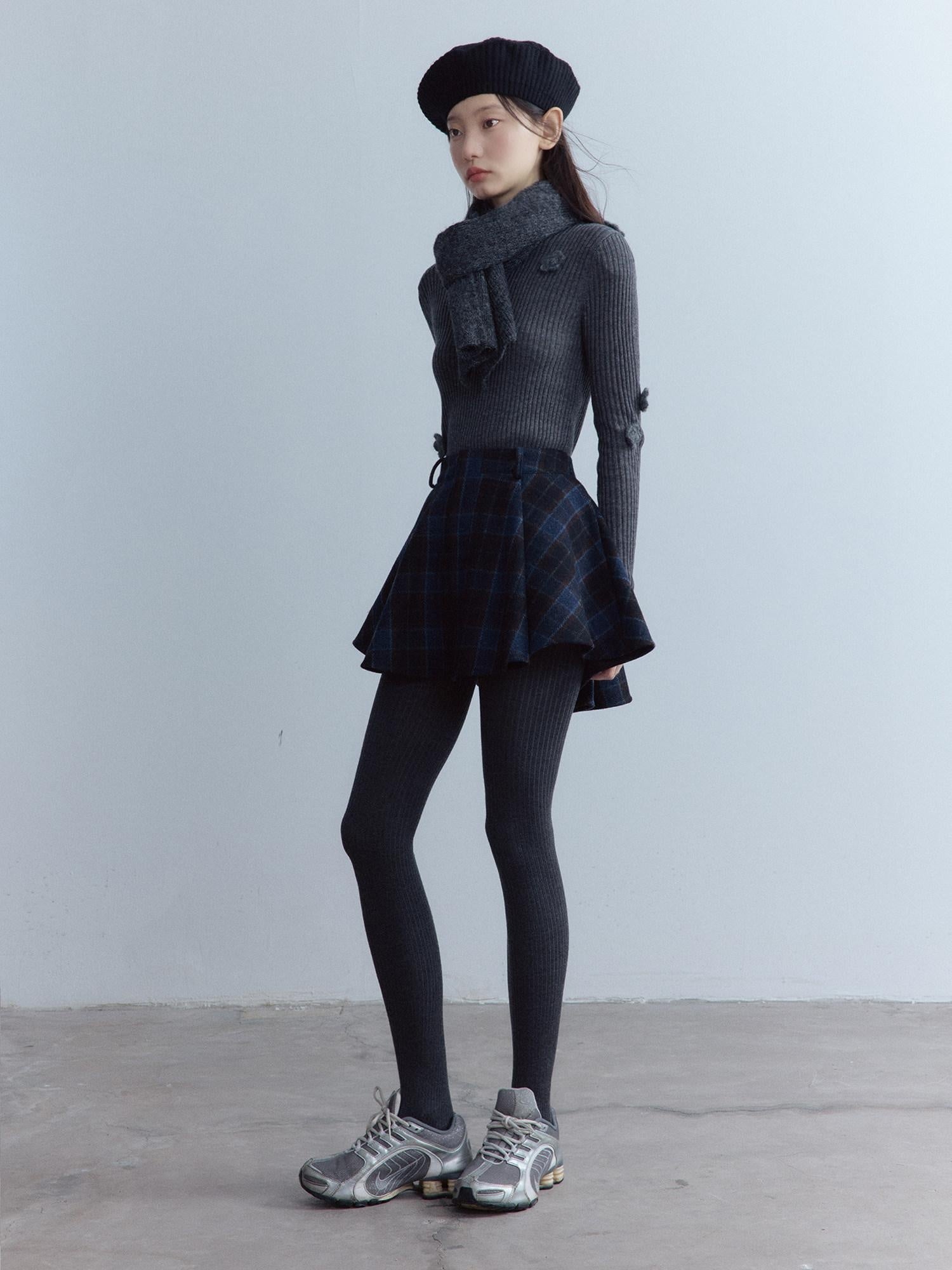 FUSSED Scottish Plaid Pleated Lined A Line Mid Waist Zip Pocket Preppy Citywalk Pants