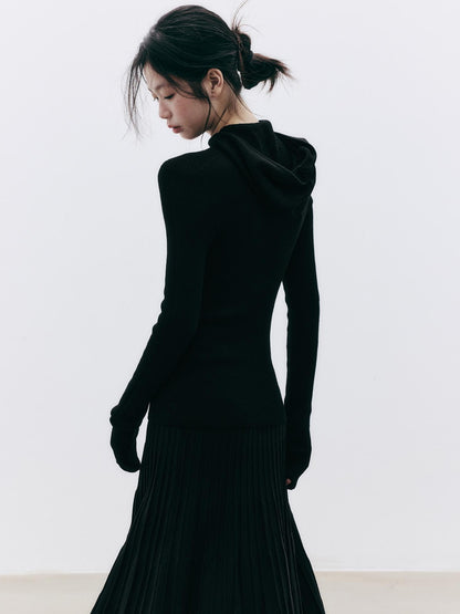 FUSSED Seamless Hooded Slim Fit 100% Wool Women&