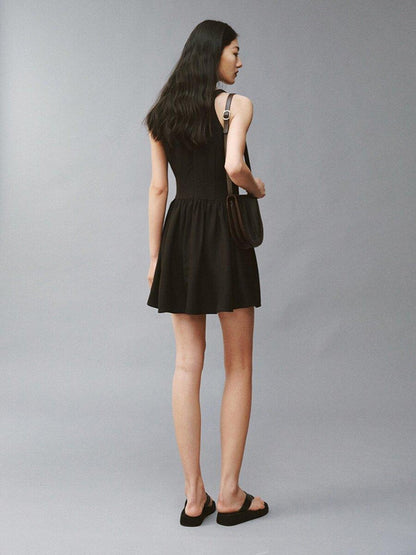 FUSSED Serene Black 3d Cut Asymmetric Splice Women&