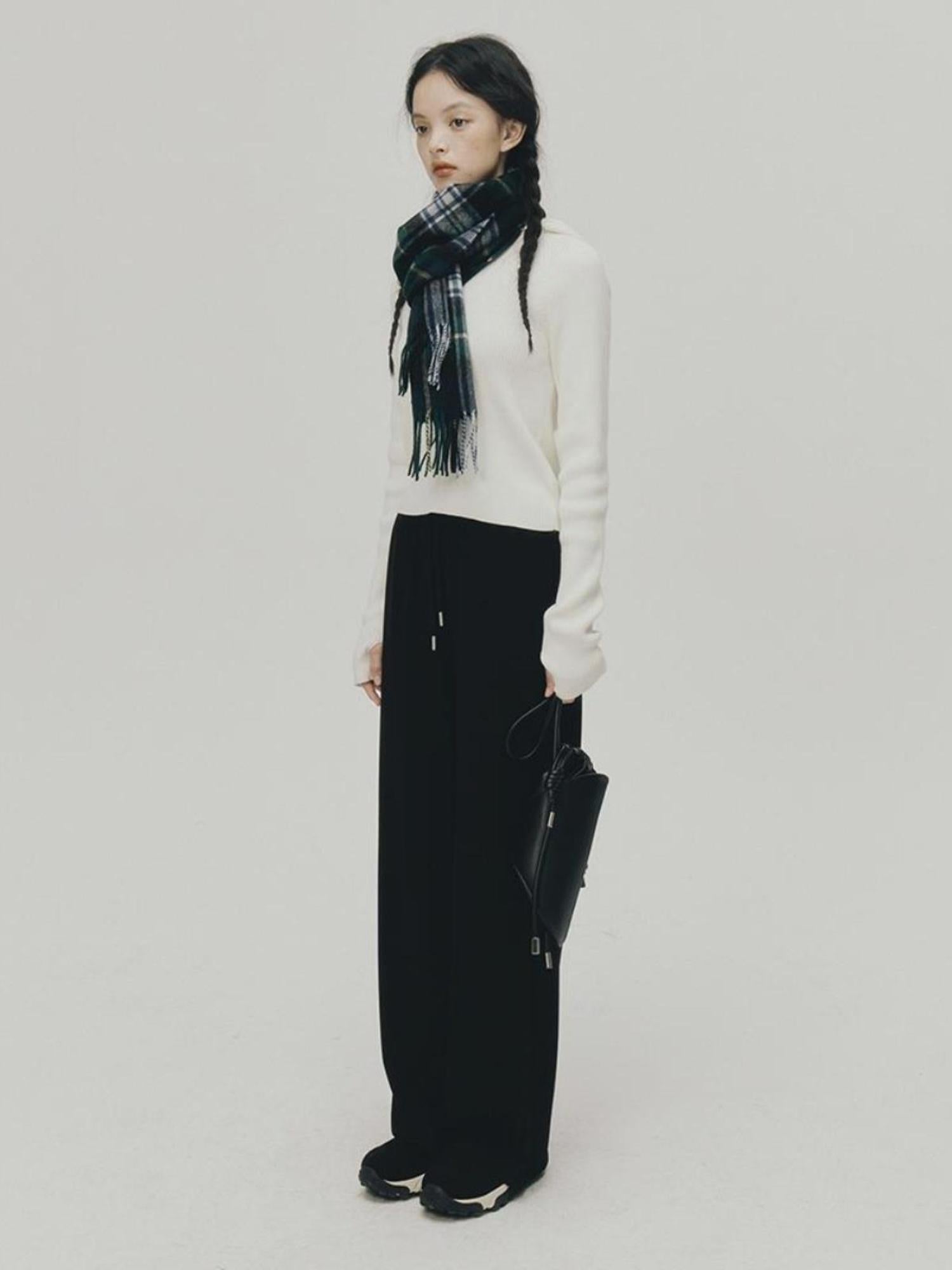 FUSSED Soft Casual Air Knit Trousers Stretchy Waist Pure Black