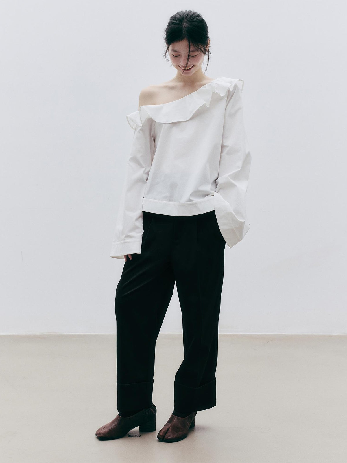 FUSSED Solid Color Straight Leg Folded Cuff Women&