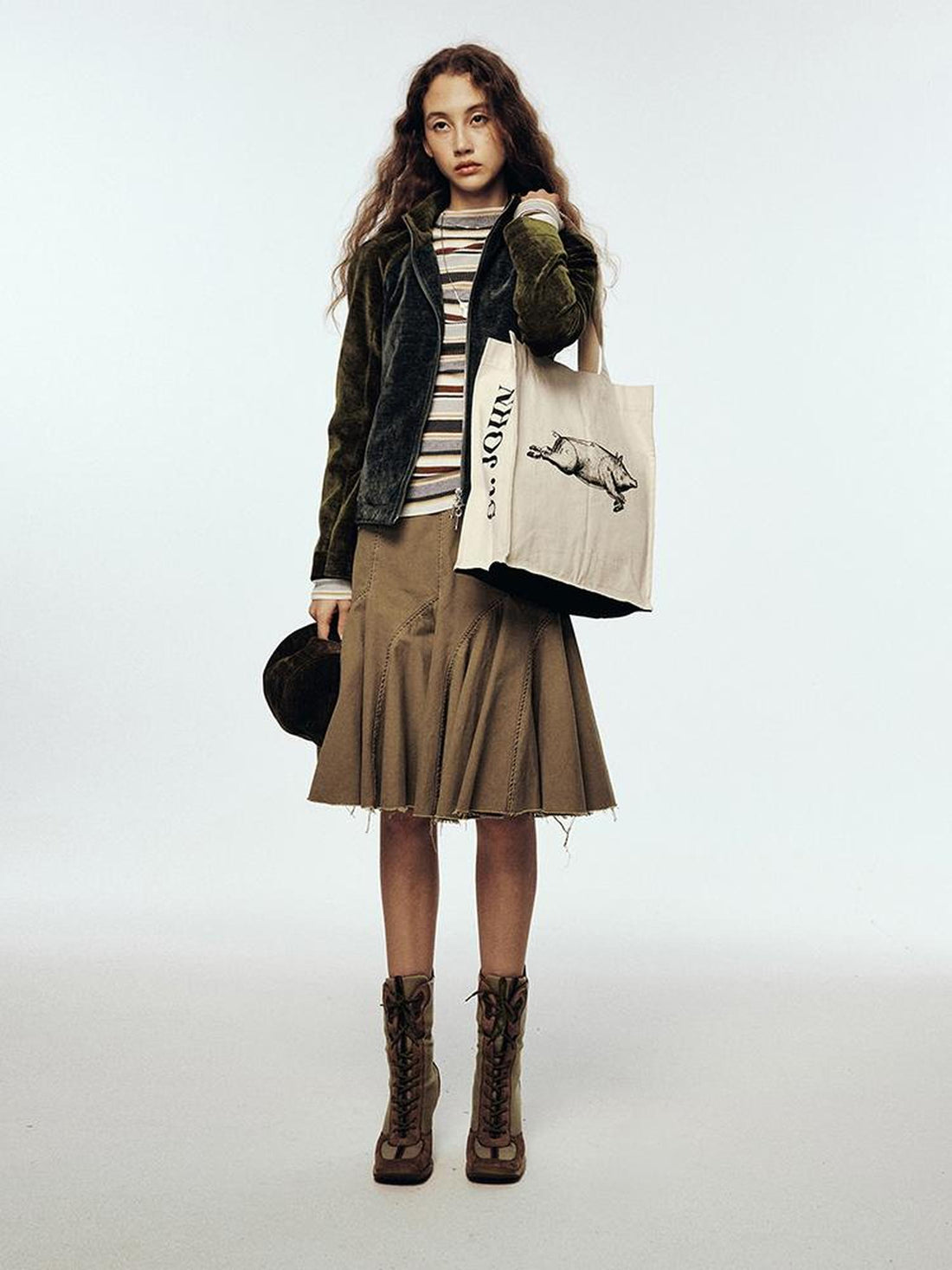 FUSSED Sporty Corduroy Collared Jacket with Color Blocking