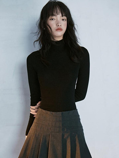 FUSSED Superfine 18g Merino Wool Seamless Layering Knit Top V Neck T Shirt Long Sleeve