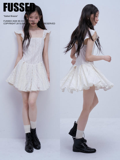 FUSSED Tea White Lace Jacquard Layered Pleated Women&