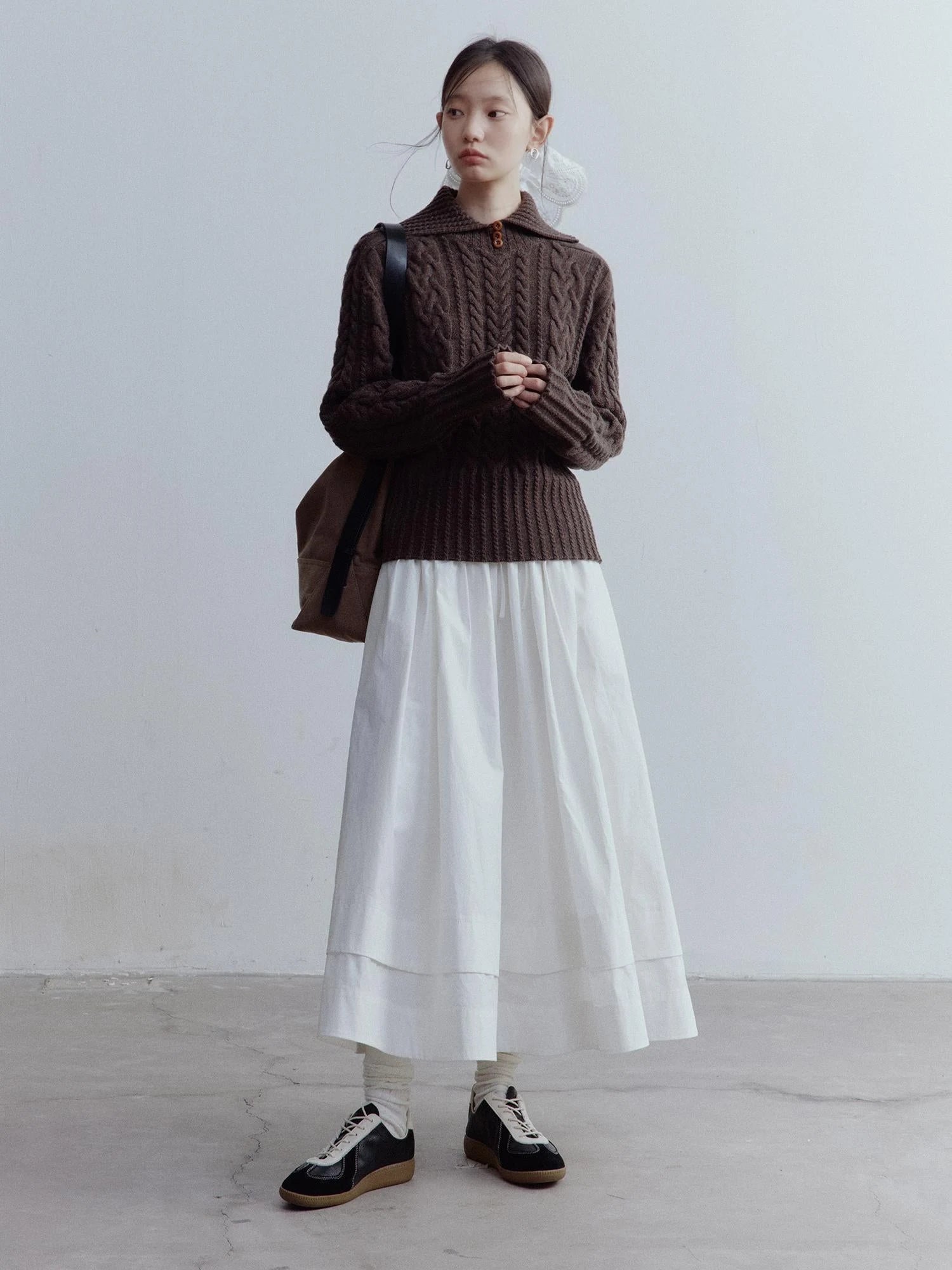 Textured Cable Knit Sweater In Hazelnut Brown