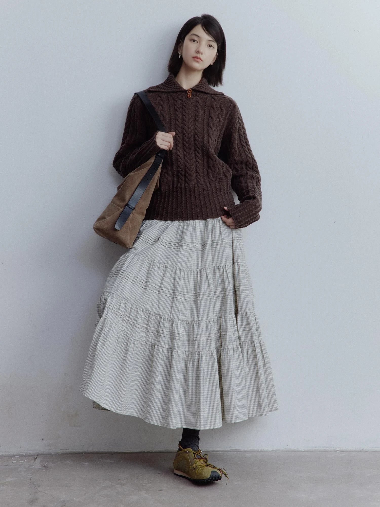 Textured Cable Knit Sweater In Hazelnut Brown