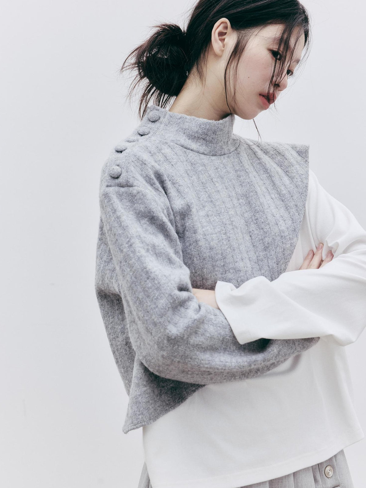 FUSSED Textured Color Block Knit Stand Collar Women&