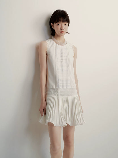 FUSSED_Textured_Lace_Paneled_Pleated_College_Dress_V_Neck_T_Shirt_Long_Sleeve_MISSTT