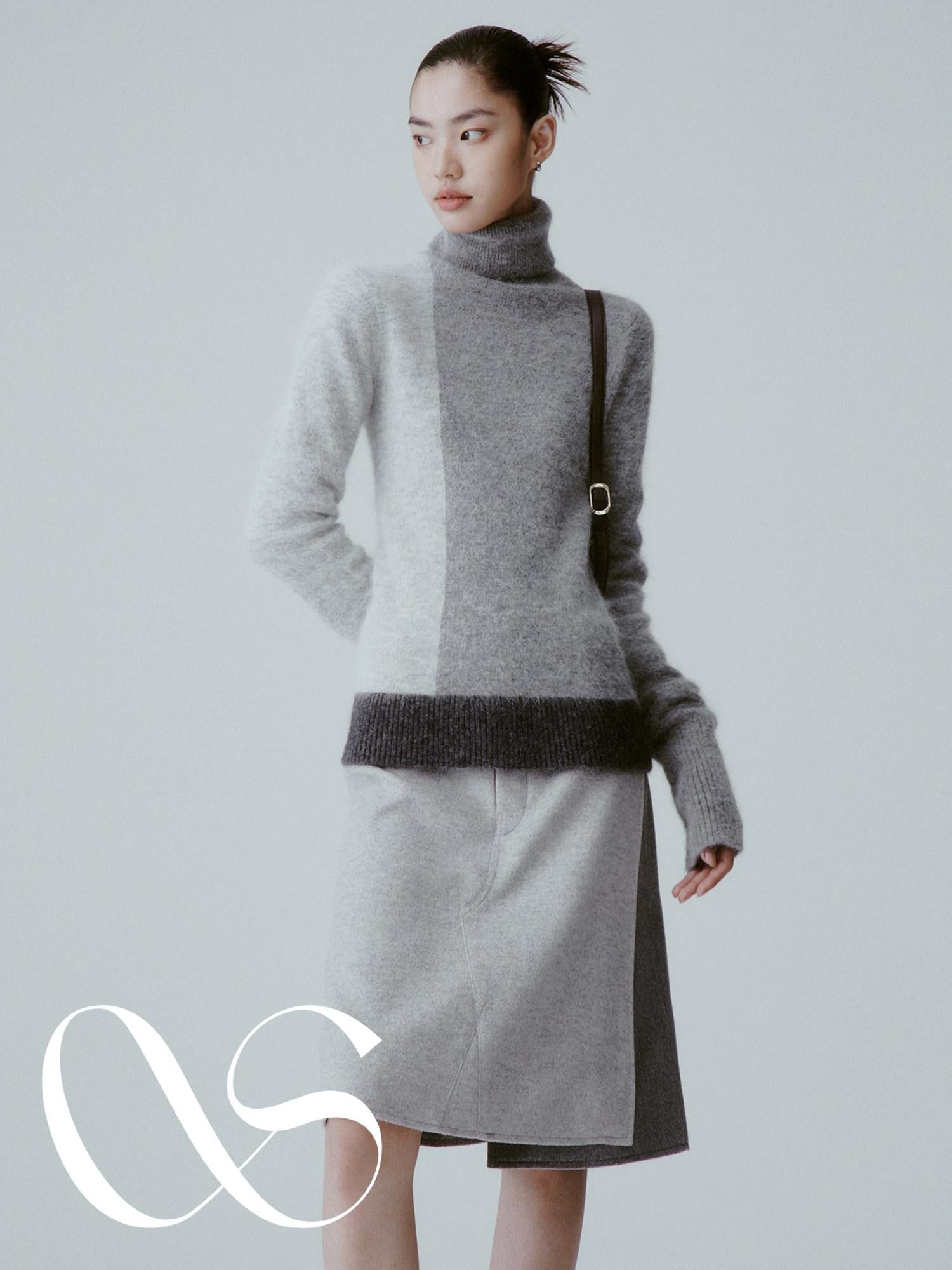 FUSSED Tranquil Gray Panelled Velvety Minimal Women&