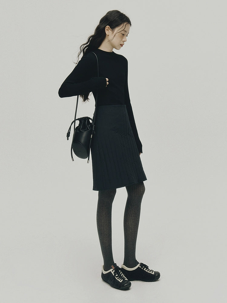 FUSSED_Ultrafine_Merino_Ribbed_Turtleneck_Sweater_MISSTT
