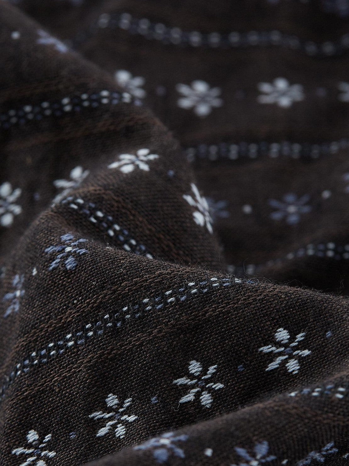 FUSSED Vintage Floral Embroidered Jacquard Square Neck Women&