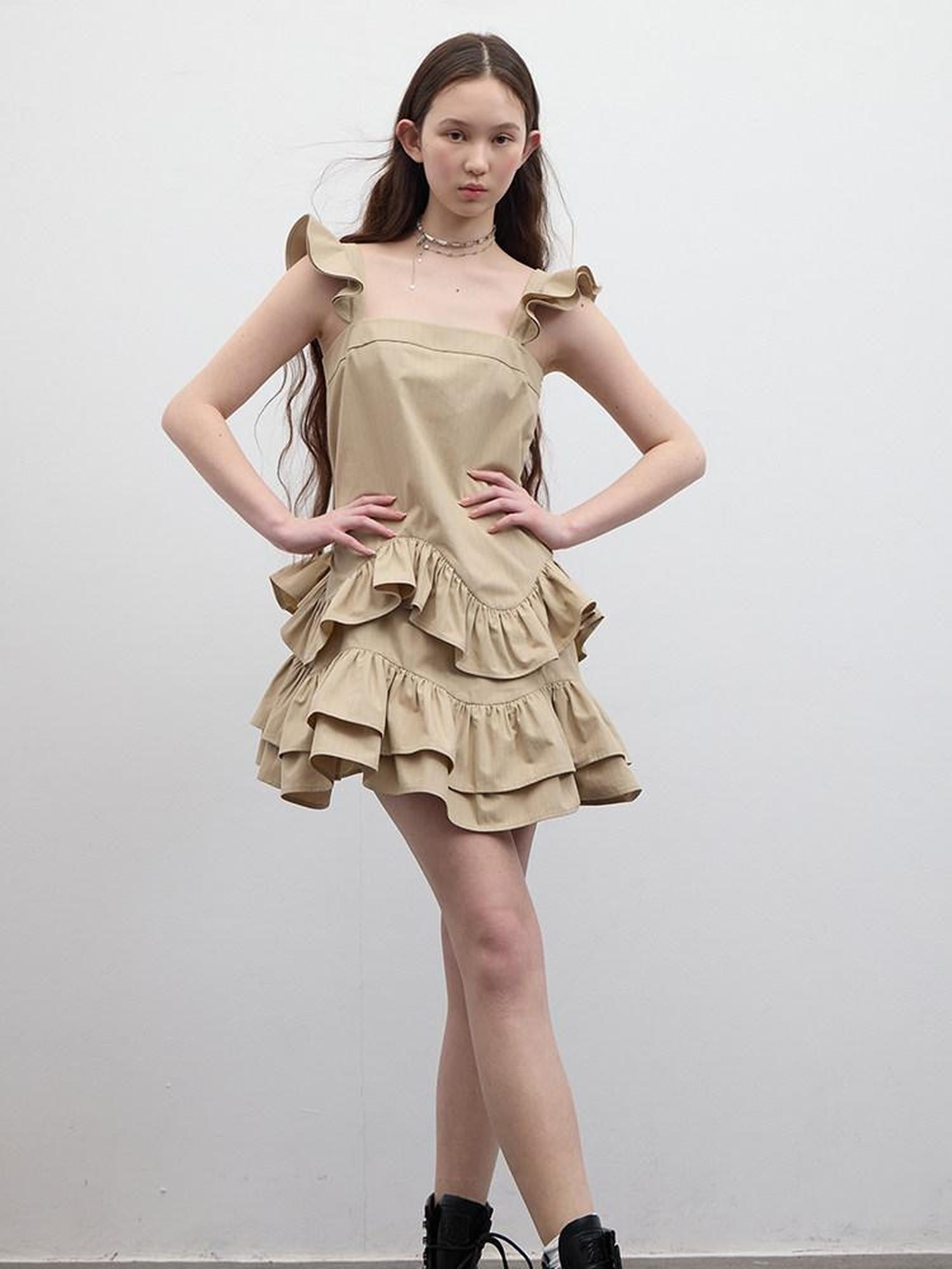 FUSSED Woodtone Ripple 3d Ruffle Women&